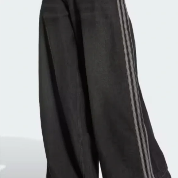 adidas Originals Women's Adicolor Denim Adilenium Pant size 32/30 NWT - Picture 3 of 8